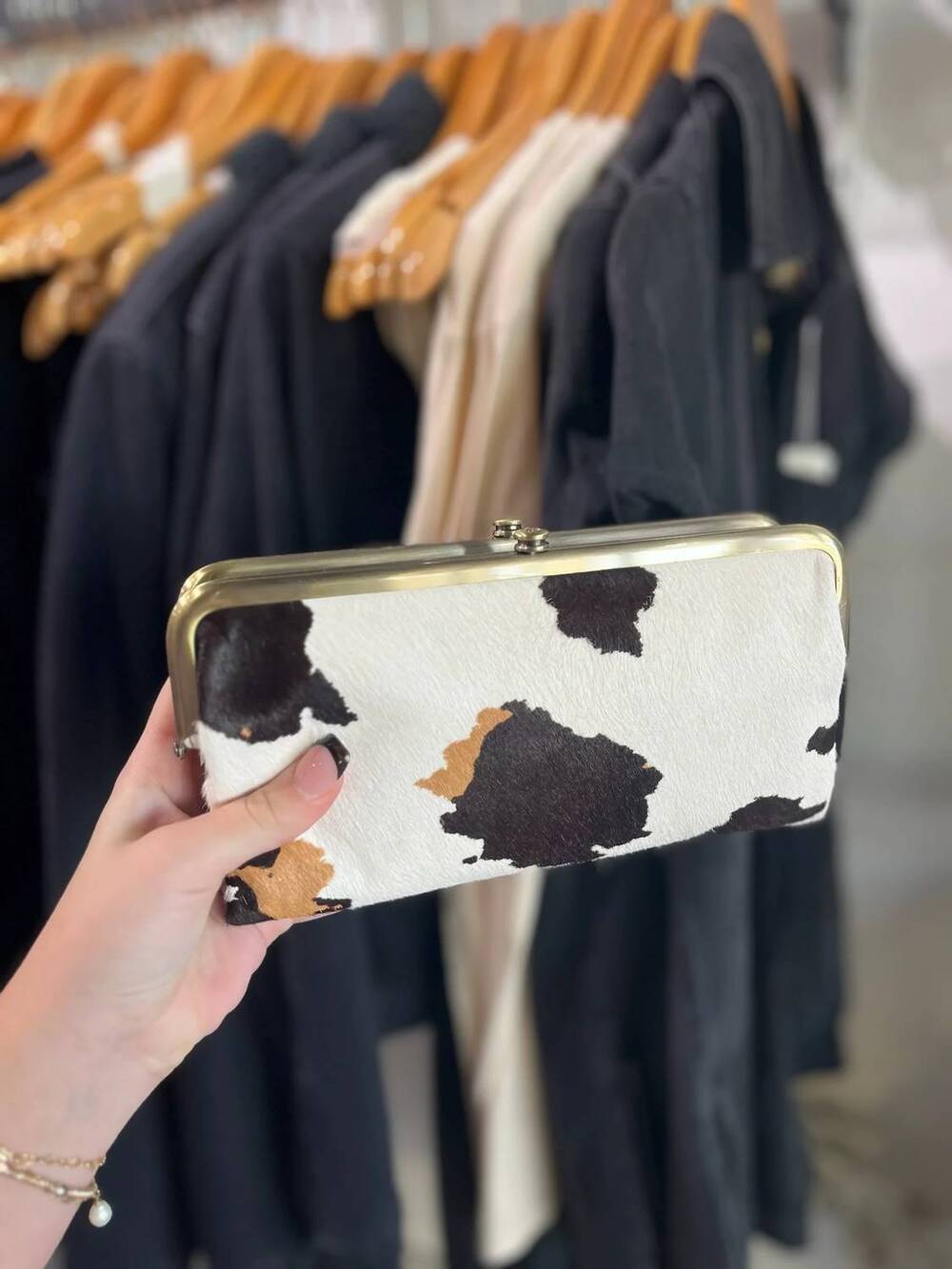NEW HOBO women's lauren clutch wallet in cow print